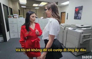 Đâm từ phía sau em kế đang học đánh golf